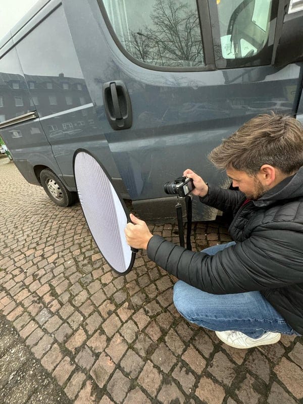 Dokumentation eines Unfallschadens für das Kfz Gutachten